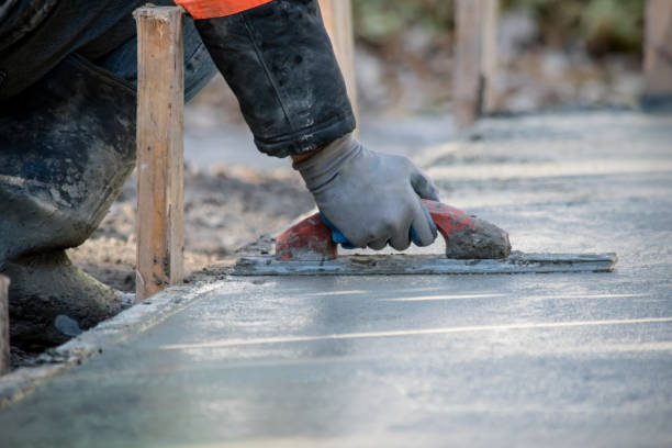 Best Concrete Sidewalk Installation  in Duquesne, MO